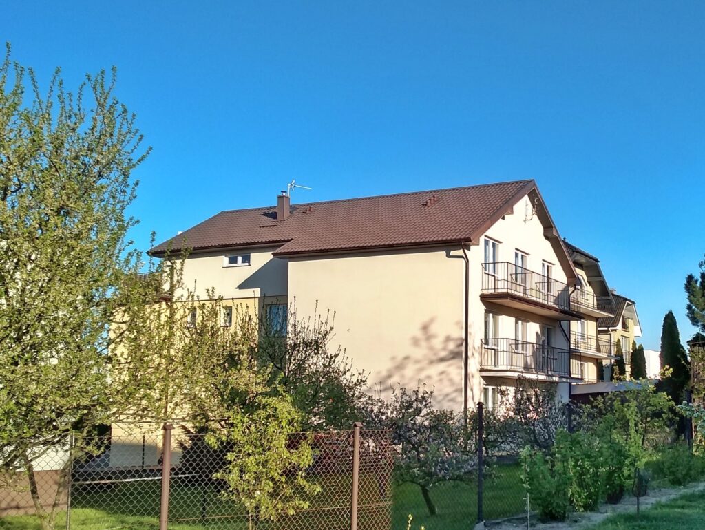 IMG_20200508_184424172_HDR-01